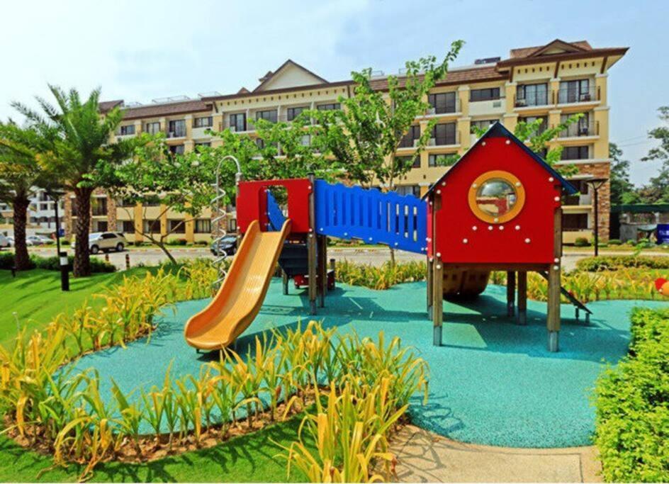 Dreamy 2Br Condo, With A Golf Course View Cebu Exterior photo